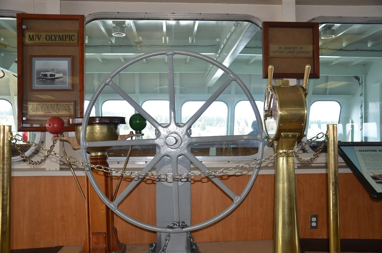 ferry-cabine de pilotage - voyager en ferry - conseils de voyage en ferry - cityvol voyages